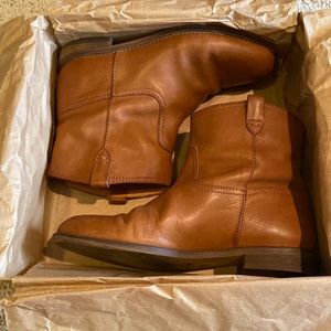 Madewell Pull On Boot in Leather